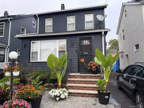 115-47 200th St, New York, NY 11412