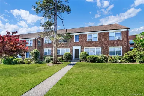 111 N Broadway #C-4, White Plains, NY 10603