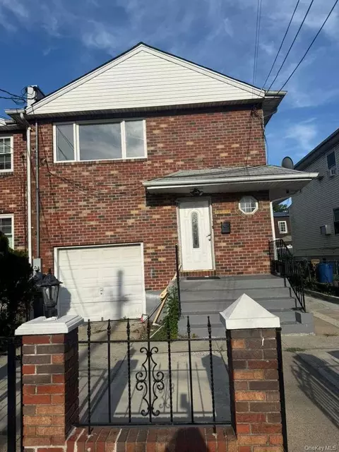137-31 167 St, Jamaica, NY 11434