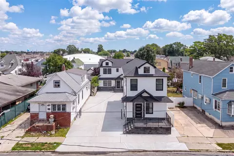 23 Doherty Ave, Elmont, NY 11003