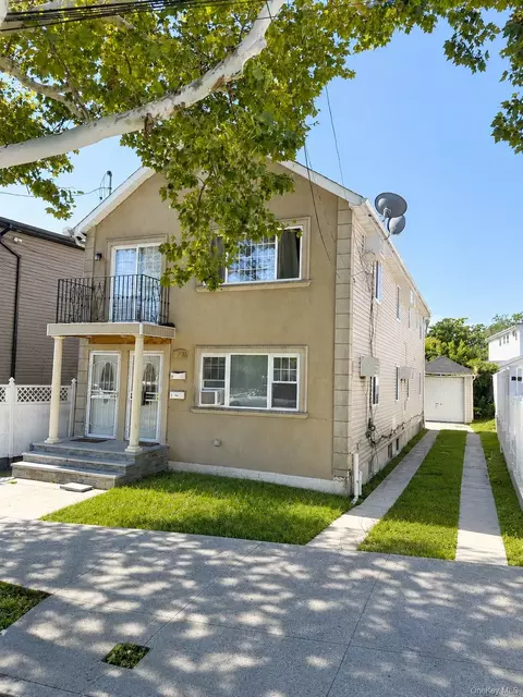 18514 144th Ave, New York, NY 11434