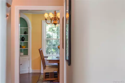 Entry Way - 611 Decatur Ave, Peekskill, NY 10566 photo 4 of 6