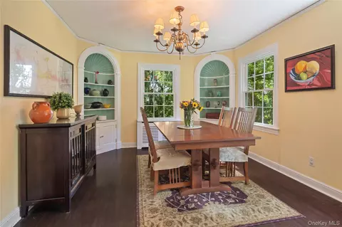 Dining - 611 Decatur Ave, Peekskill, NY 10566 photo 2 of 2