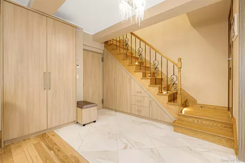 99-32 66th Rd #5Z, Rego Park, NY 11374