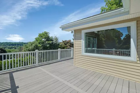 Exterior - 19 Wall Ave, Mount Pleasant, NY 10595 photo 5 of 13