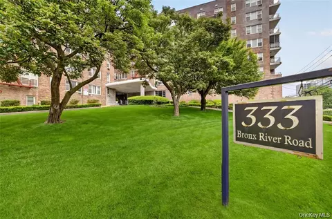 333 Bronx River Rd #504, Yonkers, NY 10704