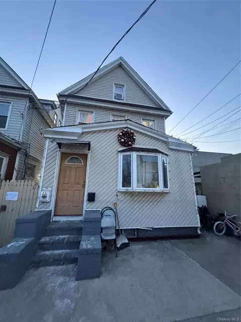 104-16 134th St, South Richmond Hill, NY 11419