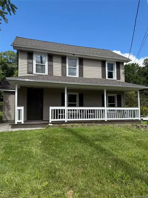 132 Ridge Rd, Highland Mills, NY 10930