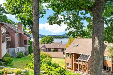 View/Area - 1203 Eagle Bay Dr, Ossining, NY 10562 photo 3 of 3
