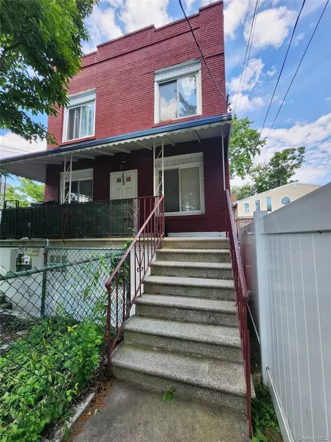836 Revere Ave, New York, NY 10465
