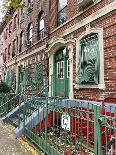 1047 Faile St #1047A, New York, NY 10459