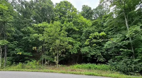 Edgemere Avenue, Warwick Town, NY 10925