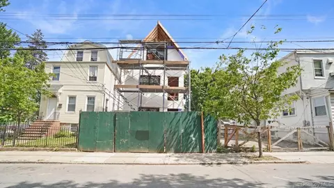 4564 Matilda Ave, New York, NY 10470