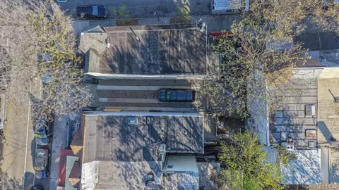 416 E 182nd St, New York, NY 10457 photo 4