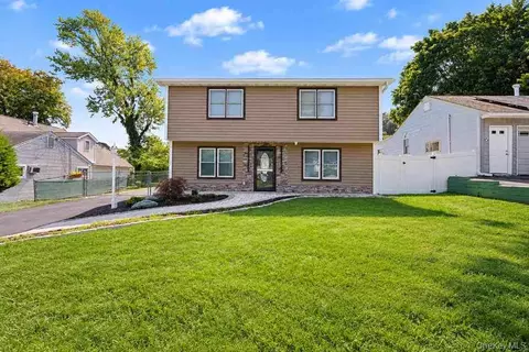 28 Hurd Ave, Garnerville, NY 10923