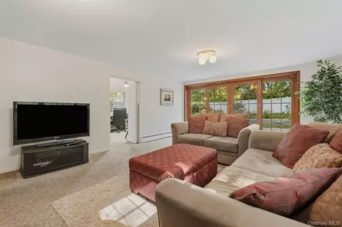 Other - 10 Oak Bend Rd, Poughkeepsie, NY 12603 photo 6 of 8