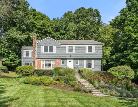 12 Lyons Rd, North Castle, NY 10504
