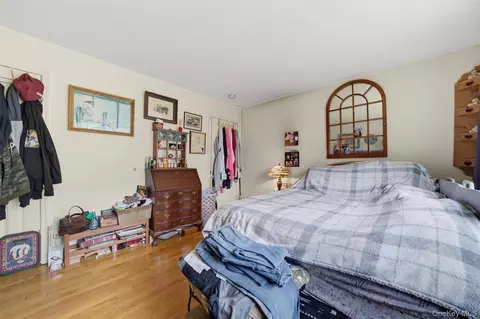 Bedroom - 43 James Rd, Monroe, NY 10950 photo 4 of 8