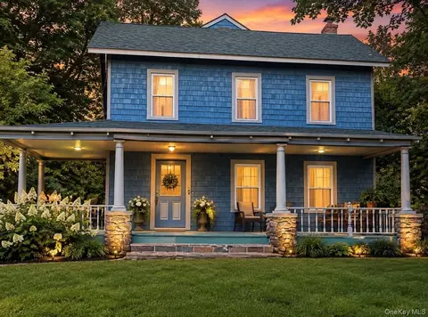 936 Goshen Tpke, Wallkill, NY 10919