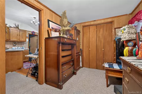 Entry Way - 33 E Crossman Ave, Monroe, NY 10950 photo 2 of 4