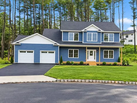 Exterior - lot Apt 36 Fox Run Ct, Ridge, NY 11961 photo 3 of 5