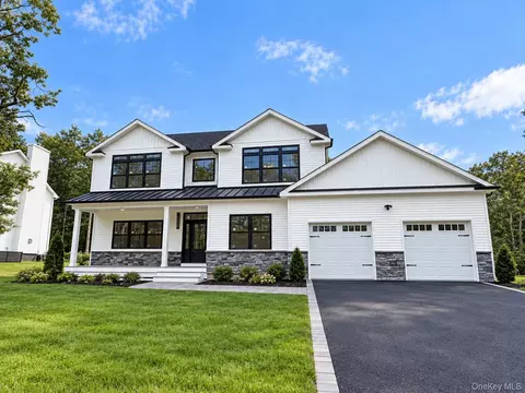 Exterior - lot Apt 36 Fox Run Ct, Ridge, NY 11961 photo 2 of 5