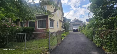 112 E 4th St, Mount Vernon, NY 10550