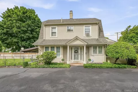 Exterior - 61 E Maple Ave, Ramapo, NY 10901 photo 2 of 9
