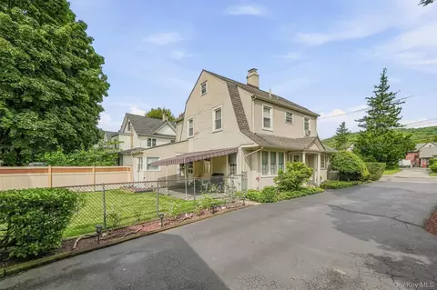 Exterior - 61 E Maple Ave, Ramapo, NY 10901 photo 3 of 9