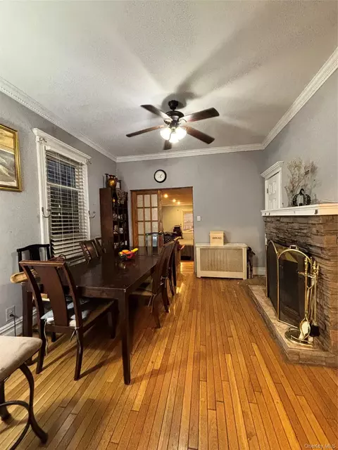 Dining - 3614 Paulding Ave, New York, NY 10469 photo 1 of 2