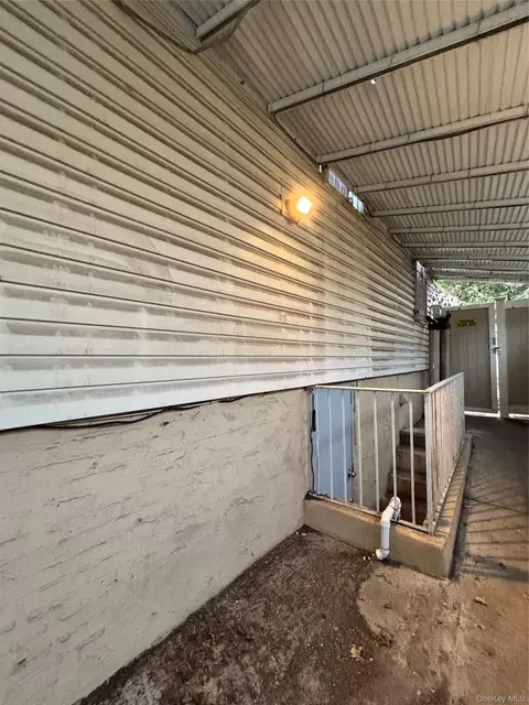 Exterior - 3614 Paulding Ave, New York, NY 10469 photo 10 of 10