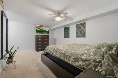 Bedroom - 3 Hook Rd #72A, Poughkeepsie, NY 12601 photo 3 of 5