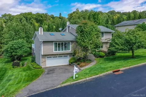 53 Tarryhill Rd, Greenburgh, NY 10591