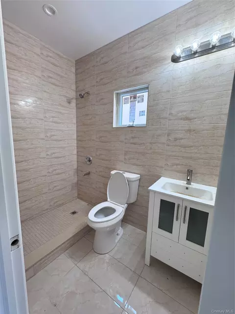Bath - 147-15 22nd Ave, New York, NY 11357 photo 4 of 4