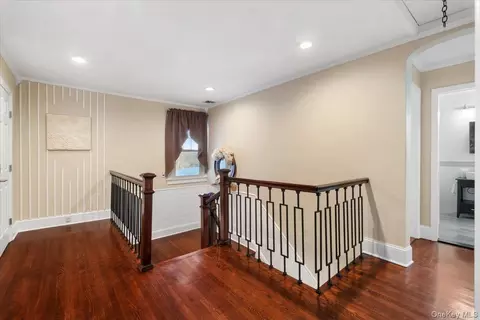 Entry Way - 27 Ryder Rd, Ossining, NY 10562 photo 3 of 3