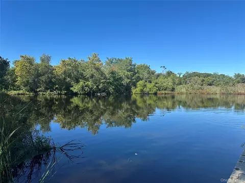View/Area - 970 E Main St, Riverhead, NY 11901 photo 5 of 5