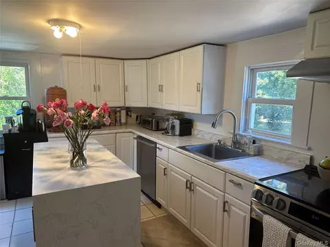 Kitchen - 970 E Main St, Riverhead, NY 11901 photo 3 of 3
