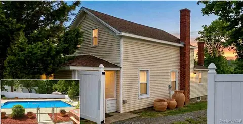Other - 970 E Main St, Riverhead, NY 11901 photo 1 of 4