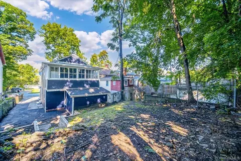 Exterior - 91 Delafield St, Poughkeepsie, NY 12601 photo 7 of 7