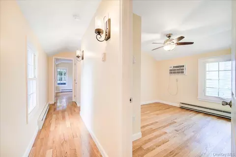 Entry Way - 91 Delafield St, Poughkeepsie, NY 12601 photo 6 of 6