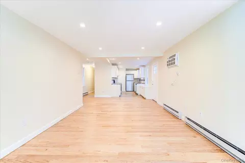 Living - 91 Delafield St, Poughkeepsie, NY 12601 photo 2 of 9
