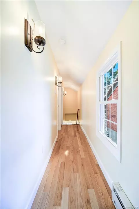 Entry Way - 91 Delafield St, Poughkeepsie, NY 12601 photo 5 of 6