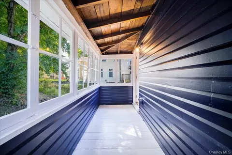 Exterior - 91 Delafield St, Poughkeepsie, NY 12601 photo 4 of 7