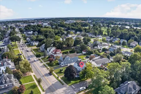 View/Area - 258 N Ocean Ave, Patchogue, NY 11772 photo 3 of 3