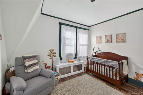Bedroom - 258 N Ocean Ave, Patchogue, NY 11772 photo 2 of 3