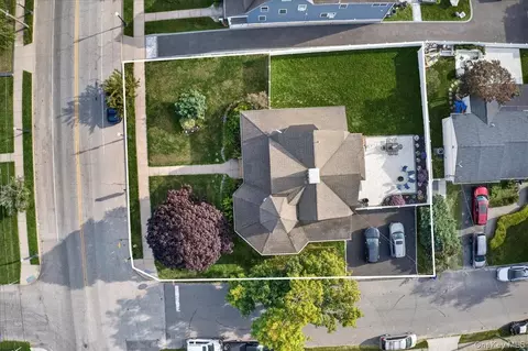 View/Area - 258 N Ocean Ave, Patchogue, NY 11772 photo 1 of 3