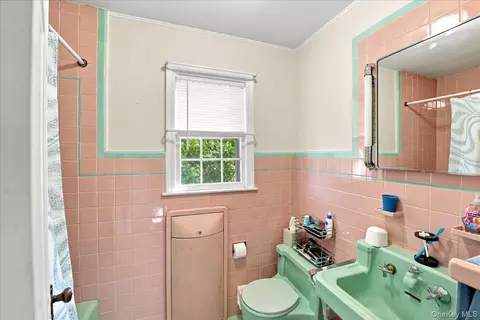 Bath - 297 Maple Ave, Patchogue, NY 11772 photo 2 of 2