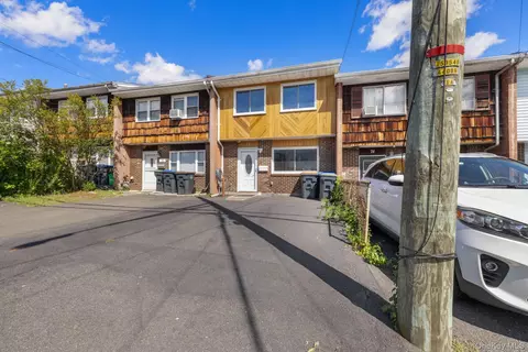 72 Kennedy Dr, West Haverstraw, NY 10993