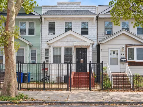 90-11 80th St, New York, NY 11421