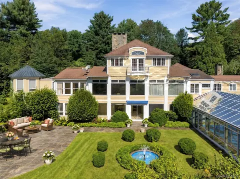 769 Route 100, Yorktown, NY 10598